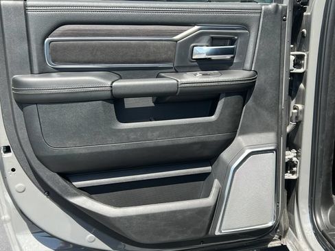 New 2026 RAM 2500 Laramie AWD/4WD image 42