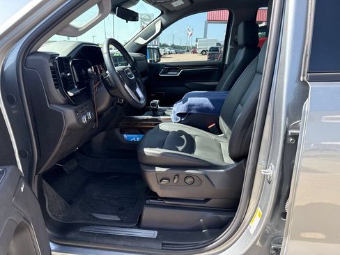 Used 2026 GMC Sierra 1500 Elevation w/ Elevation Premium Package AWD/4WD image 16