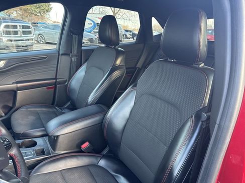 Used 2023 Ford Escape ST-Line w/ Tech Pack #1 image 11