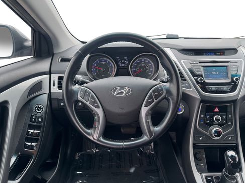 Used 2016 Hyundai Elantra Value Edition image 12