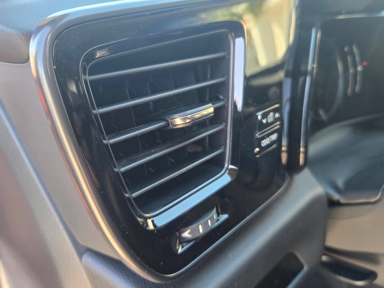 Used 2024 Lexus NX 250 FWD image 11