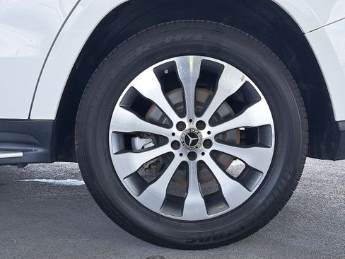 Used 2018 Mercedes-Benz GLS 450 4MATIC image 5