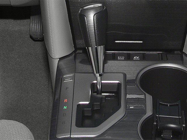 Used 2014 Toyota Camry XLE FWD image 8