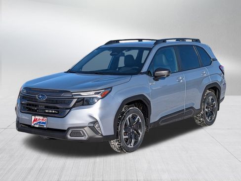 Certified 2025 Subaru Forester Limited image 3