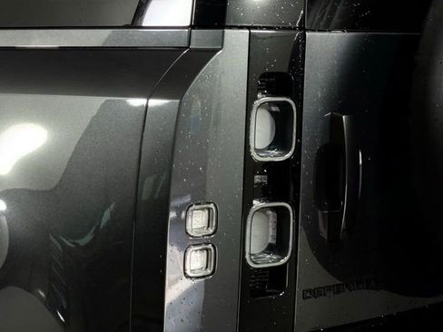 New 2025 Land Rover Defender 110 X image 16