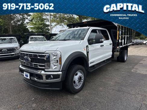 New 2025 Ford F450 XL image 1