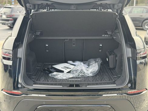 Used 2026 Land Rover Range Rover Evoque S image 20