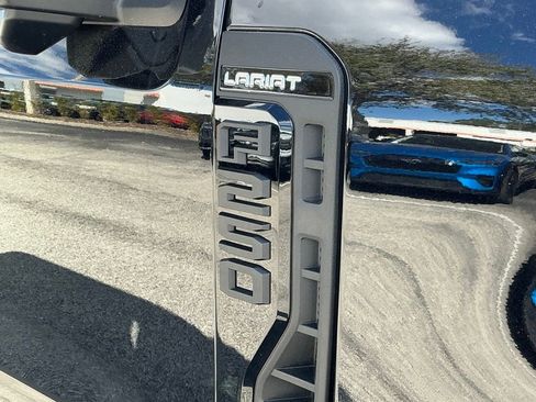 New 2025 Ford F250 Lariat w/ Lariat Ultimate Package image 16