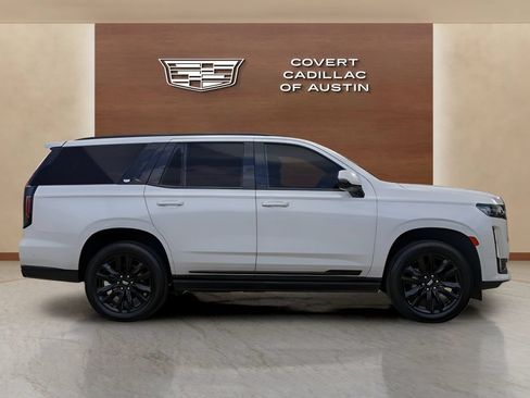Used 2022 Cadillac Escalade Sport Platinum AWD/4WD image 5