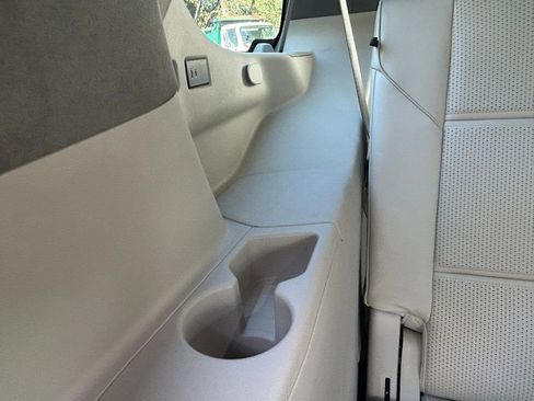 Used 2024 Cadillac Escalade Premium Luxury Platinum image 53