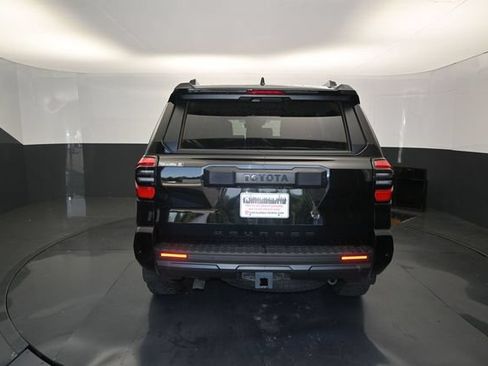 Used 2025 Toyota 4Runner TRD Off-Road Premium AWD/4WD image 7