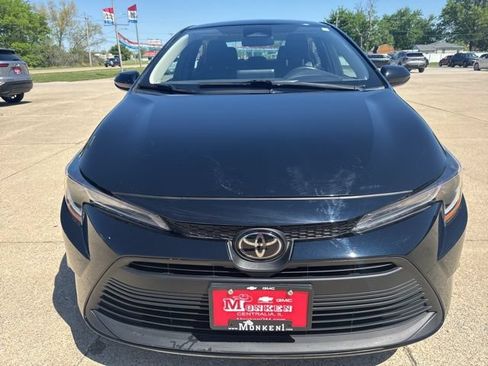 Used 2024 Toyota Corolla LE FWD image 8