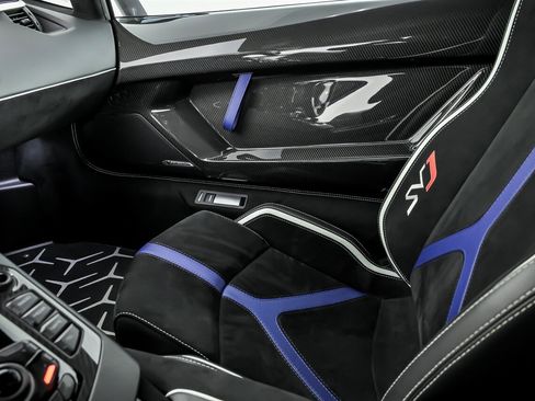 Used 2019 Lamborghini Aventador SVJ image 47