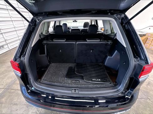 Used 2023 Volkswagen Atlas SE FWD image 29