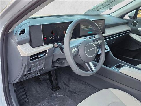 New 2026 Hyundai Sonata SEL FWD image 3
