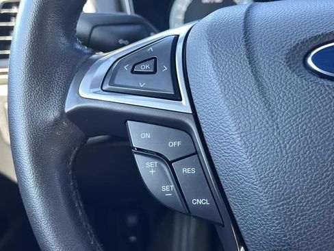 Used 2015 Ford Fusion SE w/ Equipment Group 202A FWD image 26
