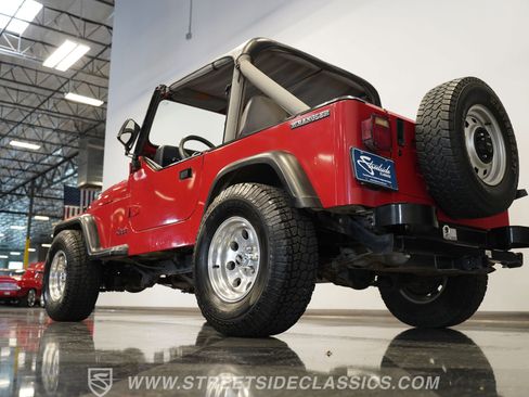 Used 1989 Jeep Wrangler 4WD image 10