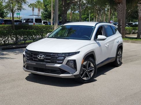 Used 2025 Hyundai Tucson SEL FWD image 1