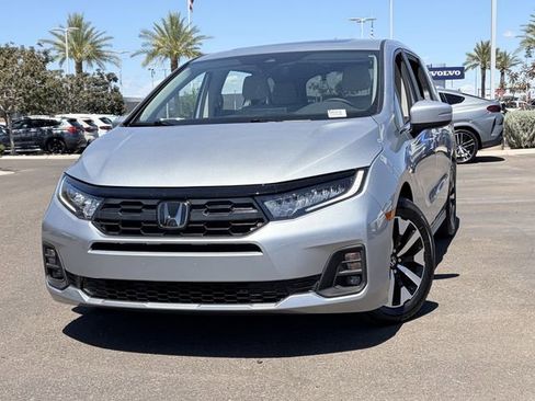 Used 2025 Honda Odyssey EX-L image 3
