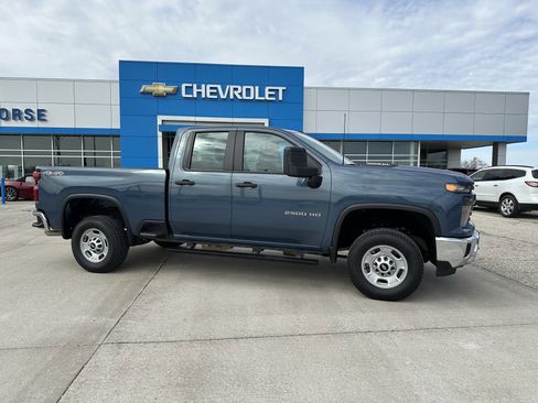 Certified 2024 Chevrolet Silverado 2500 W/T image 2