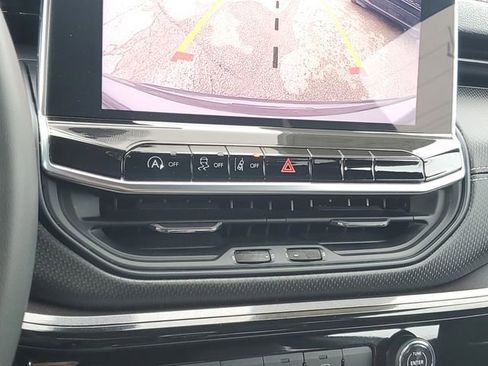 Used 2022 Jeep Compass Altitude image 18