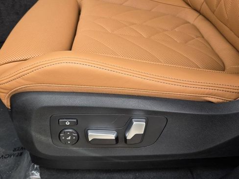Used 2026 BMW X5 xDrive50e w/ Premium Package AWD/4WD image 29