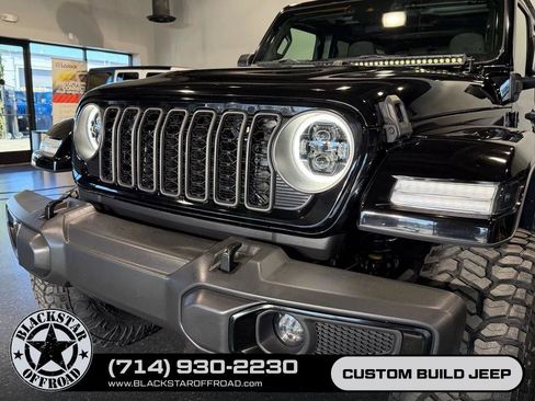 Used 2024 Jeep Wrangler Unlimited AWD/4WD image 4