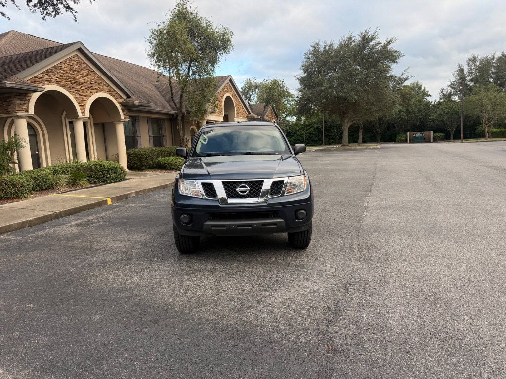 Used 2017 Nissan Frontier SV AWD/4WD image 5