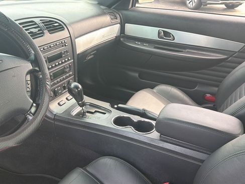 Used 2002 Ford Thunderbird RWD image 18