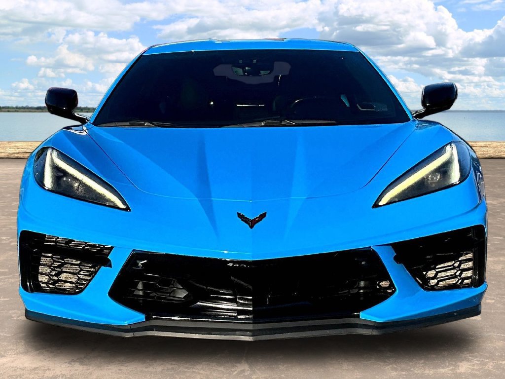 Used 2021 Chevrolet Corvette Stingray Preferred Cpe w/ Z51 Performance Package RWD image 2