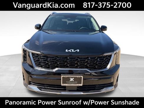Certified 2025 Kia Sorento S w/ Panoramic Sunroof Package image 7