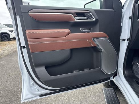 New 2026 GMC Sierra 1500 Denali Ultimate AWD/4WD image 19