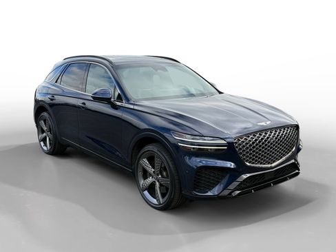 Used 2022 Genesis GV70 3.5T Sport w/ Sport Prestige Package image 7