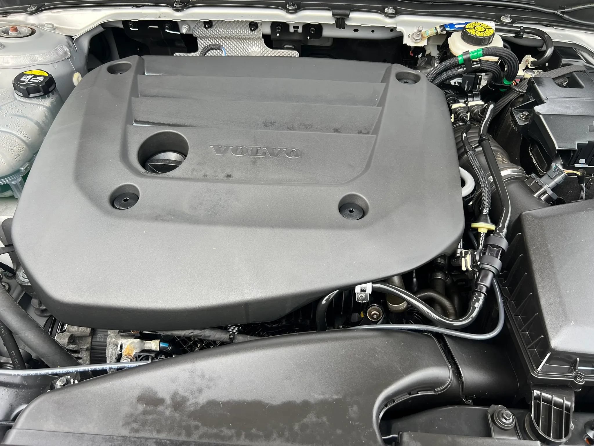 Used 2023 Volvo XC40 B4 Core FWD image 30