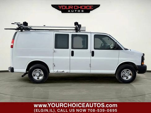 Used 2016 Chevrolet Express 2500 RWD image 6