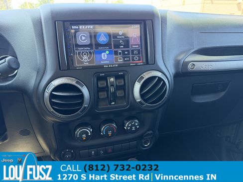 Used 2016 Jeep Wrangler Unlimited Sport w/ Quick Order Package 24S AWD/4WD image 17