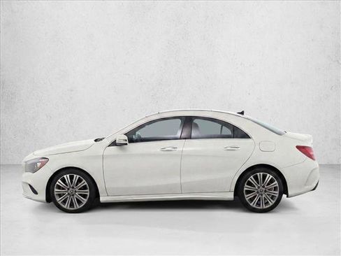 Used 2018 Mercedes-Benz CLA 250 image 4