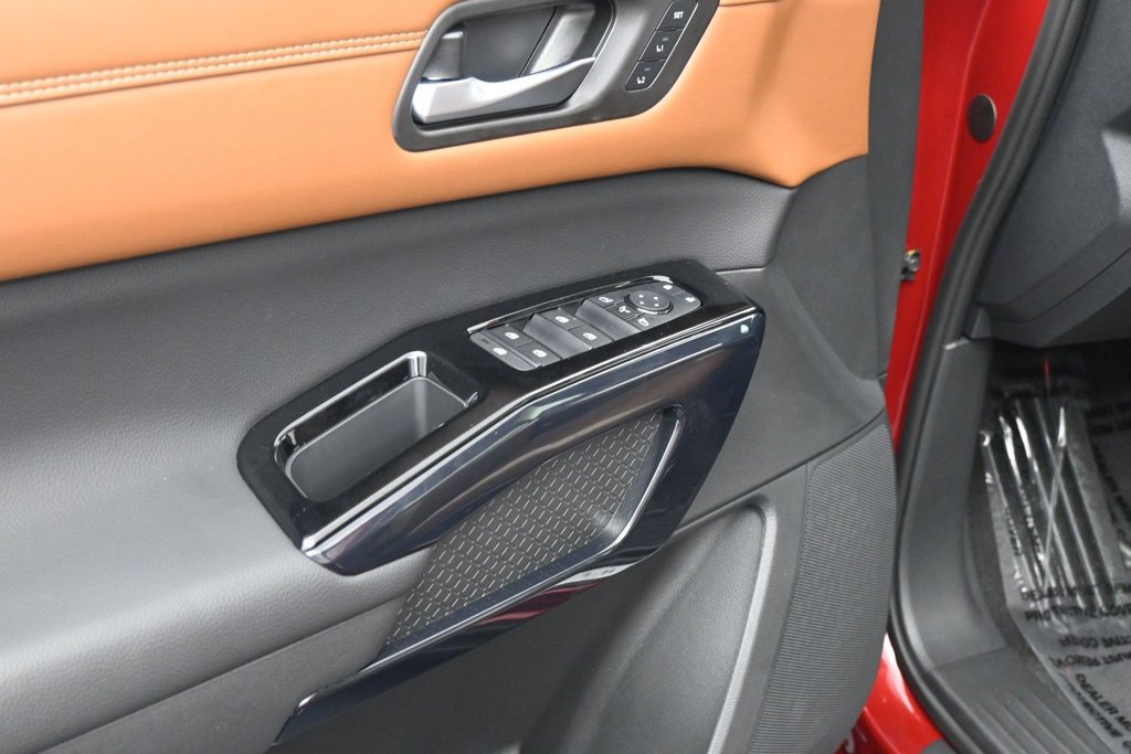 New 2026 Nissan Pathfinder Platinum AWD/4WD image 15