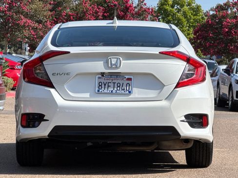 Used 2017 Honda Civic EX image 10