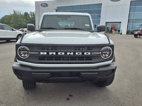 New 2025 Ford Bronco Base image 8