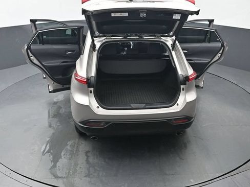 Used 2024 Toyota Venza LE AWD/4WD image 52