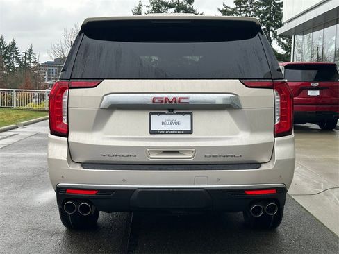 Used 2022 GMC Yukon Denali w/ Max Trailering Package image 4