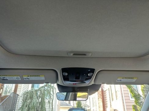 Certified 2023 Kia Niro Wave w/ Wave Preserve Package FWD image 12