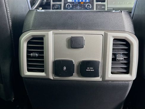 Used 2021 Ford F250 Lariat w/ Lariat Value Package AWD/4WD image 25