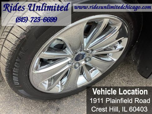 Used 2011 Ford Taurus Limited FWD image 21