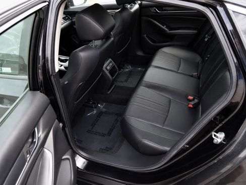 Used 2021 Honda Accord Sport Special Edition image 11