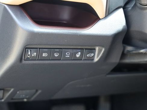 Certified 2022 Toyota RAV4 Limited AWD/4WD image 27