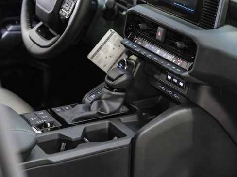 Used 2025 Toyota Land Cruiser image 51