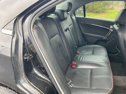 Used 2012 Lincoln MKZ image 26