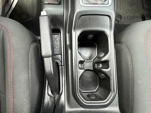 Used 2021 Jeep Gladiator Rubicon w/ Cold Weather Group image 26